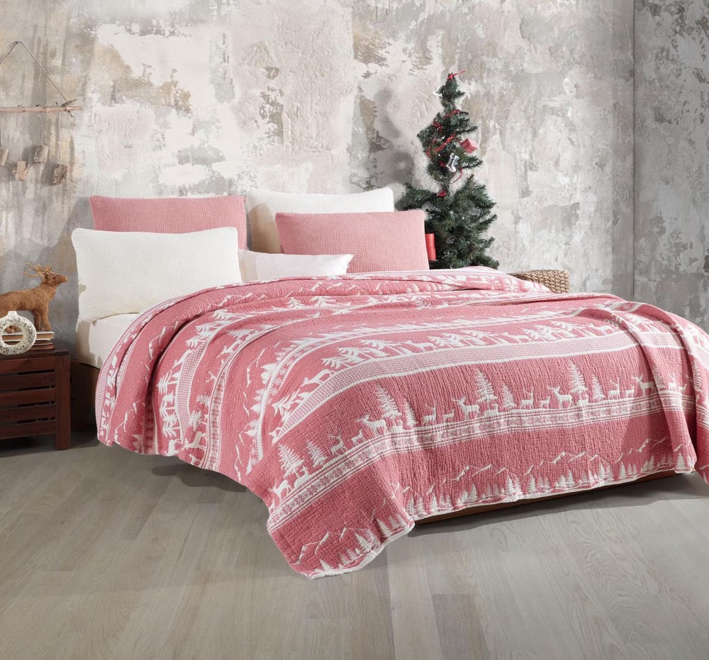 Organic Gauze Christmas Quilted Blanket: 6-Layer Muslin Farmhouse Bedding