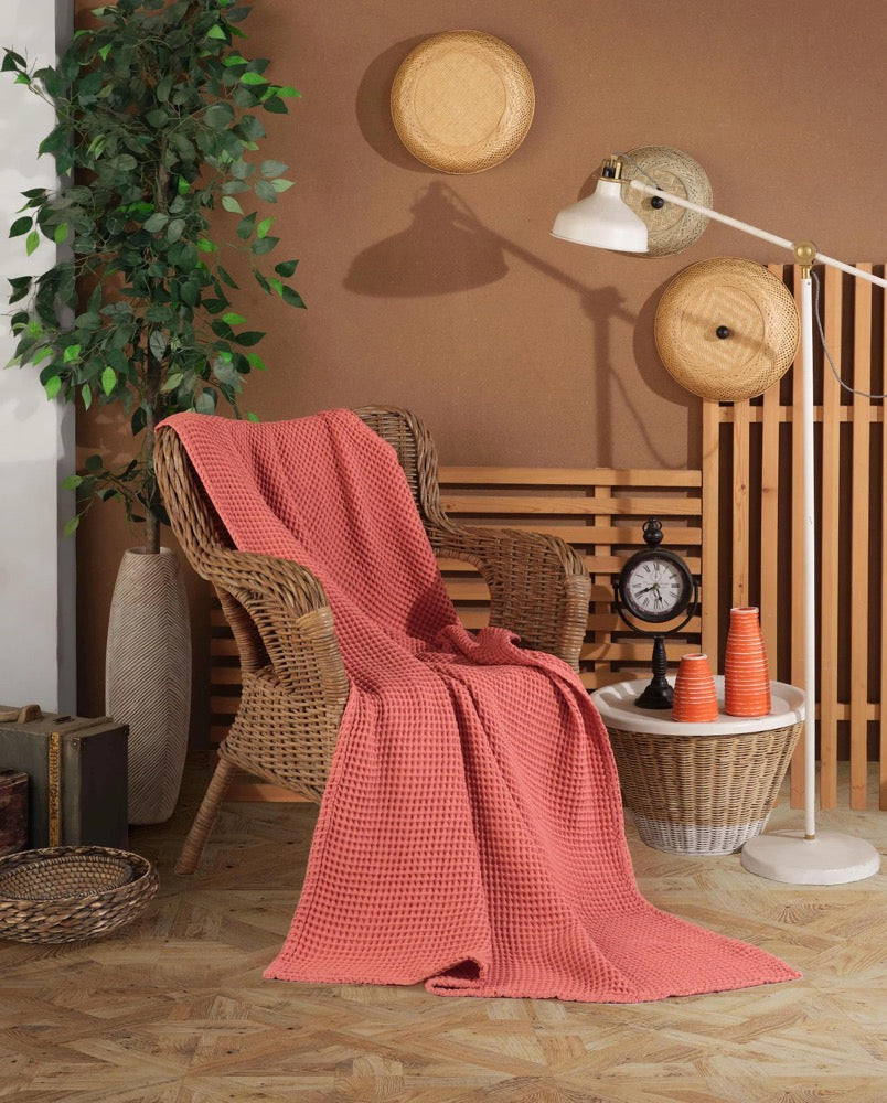 Organic Cotton Waffle Throw Blanket: Lightweight Breathable Bedding